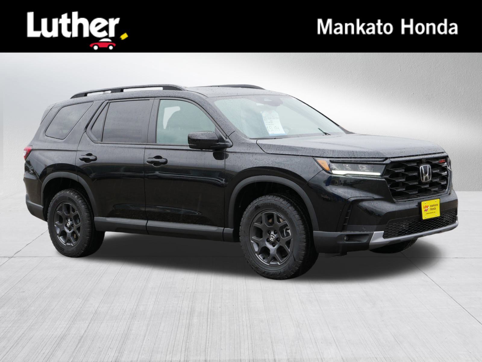 2025 Honda Pilot TrailSport's photo