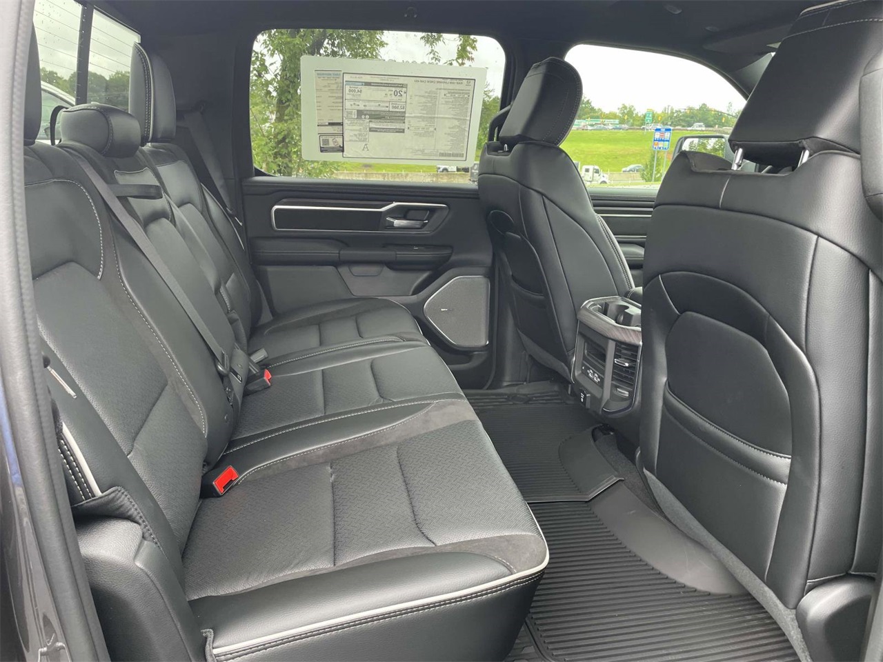 2026 Ram 1500 Laramie photo 25