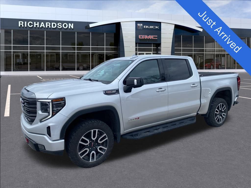 2022 GMC Sierra 1500 AT4's photo