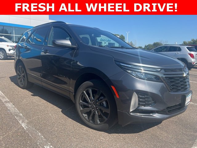 2023 Chevrolet Equinox RS photo 2