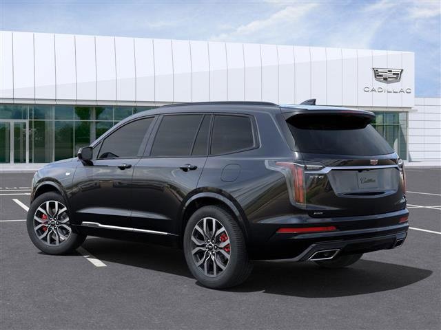 2025 Cadillac XT6 Sport photo 3