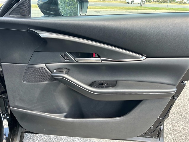 2025 Mazda CX-30 2.5 S Preferred photo 15