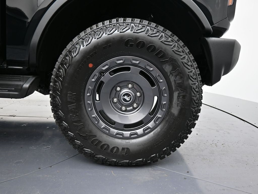 2025 Ford Bronco Outer Banks photo 27