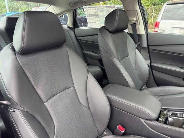 2025 Honda Accord Hybrid Touring photo 22