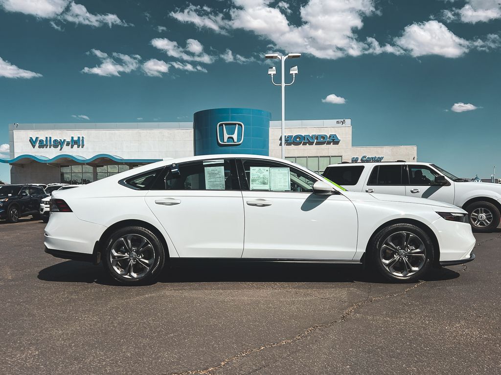2023 Honda Accord 1.5T EX photo 3