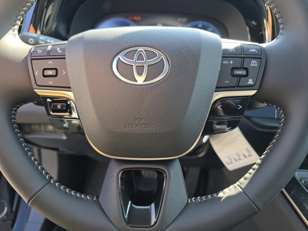 2026 Toyota Crown Platinum photo 32