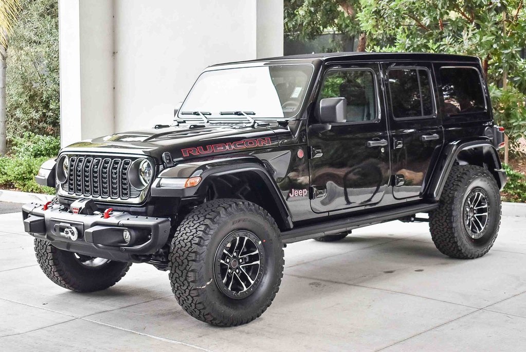 2025 Jeep Wrangler Rubicon X photo 3