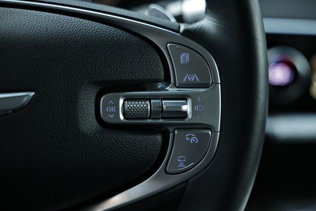 2025 Genesis GV70 2.5T photo 34