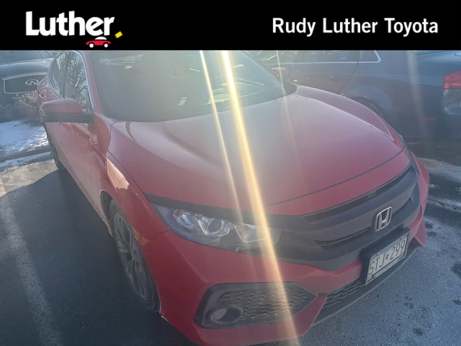 2019 Honda Civic Hatchback EX's photo