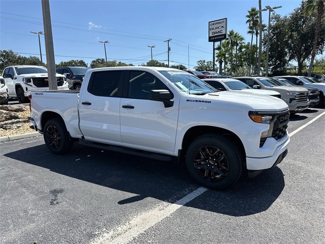 2026 Chevrolet Silverado Custom photo 2