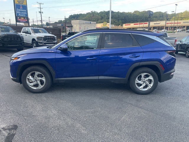 2022 Hyundai Tucson SEL photo 2