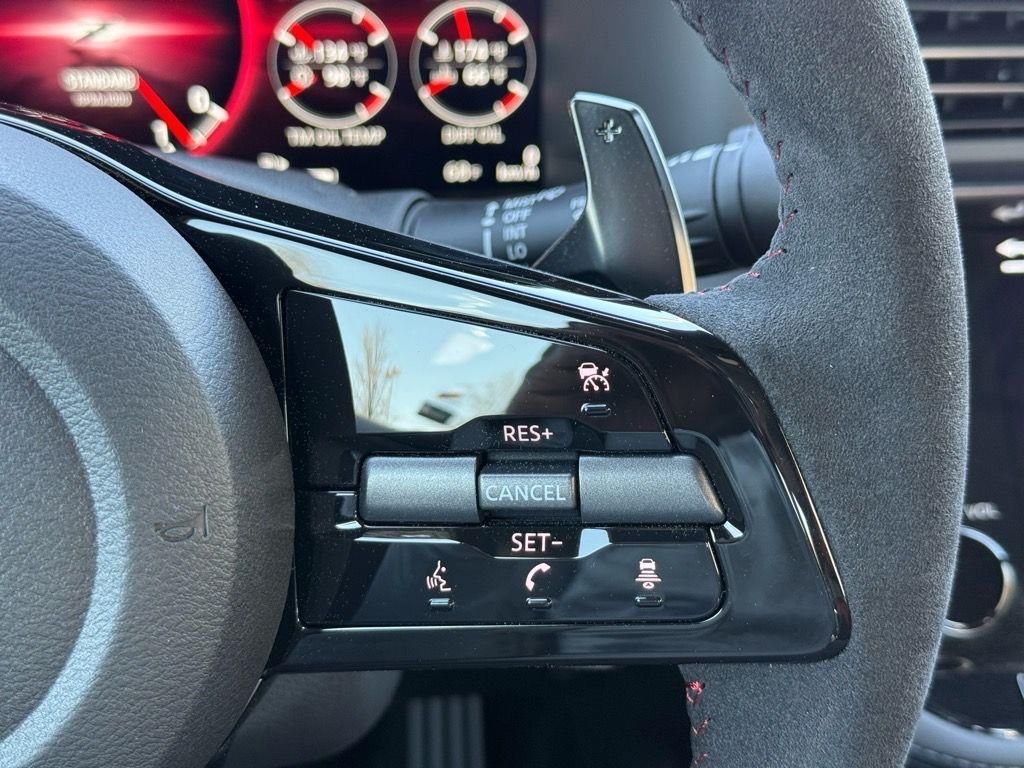 New 2025 White Nissan NISMO image 14