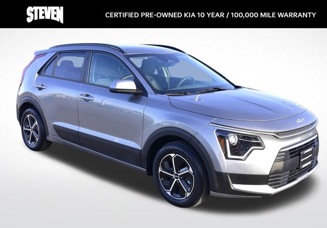 2024 Kia Niro LX photo 4