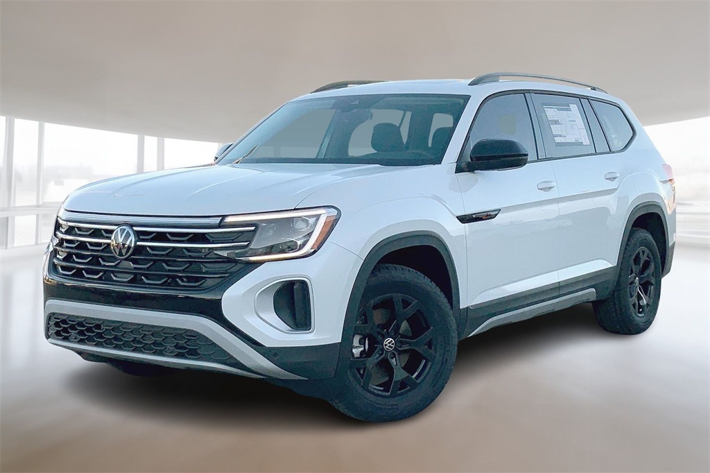 2026 Volkswagen Atlas Atlas Peak Edition's photo