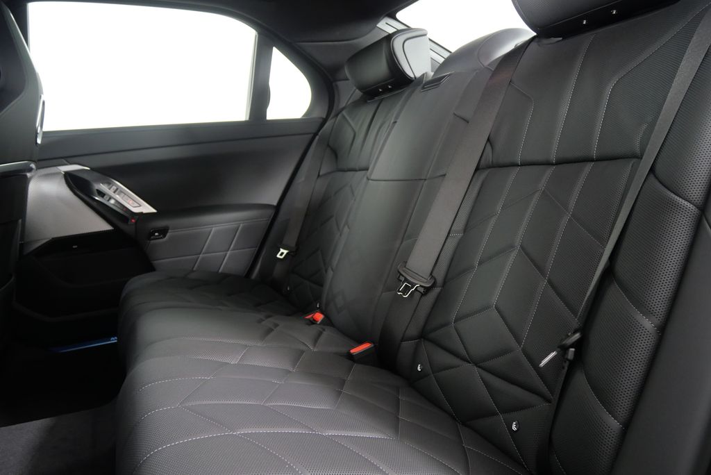 2025 Bmw i7 eDrive50 photo 15