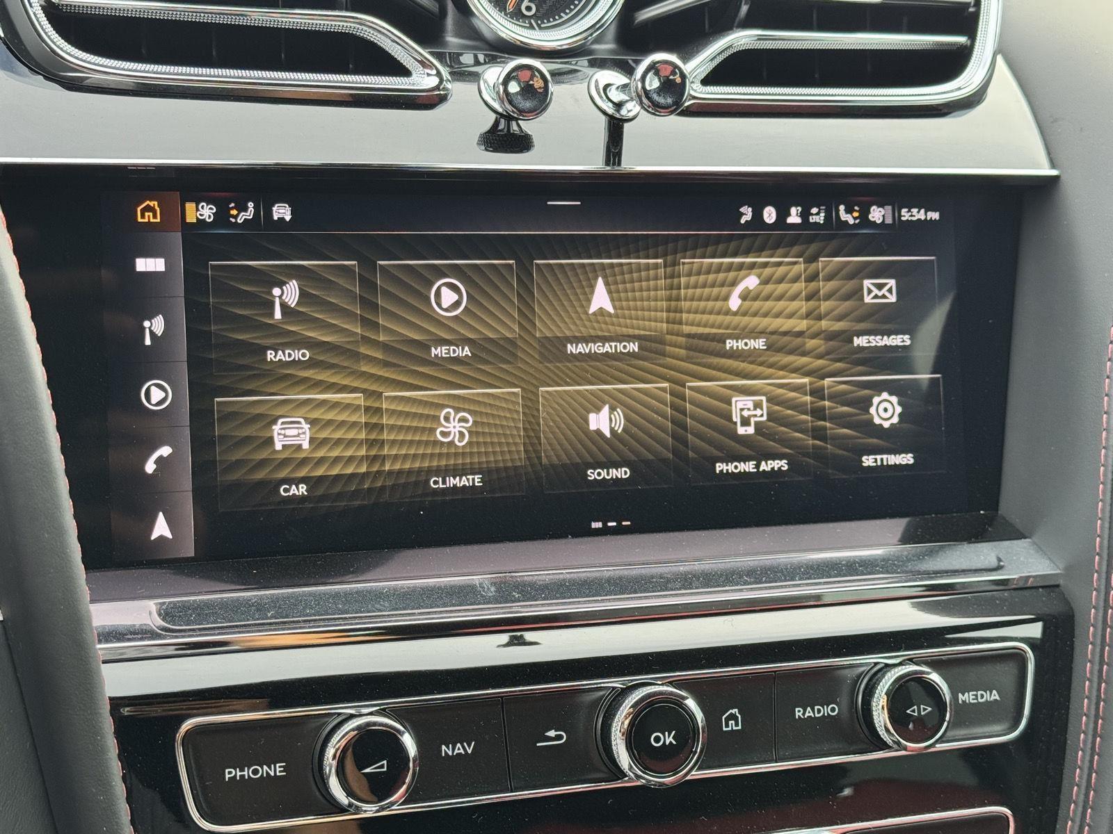 2024 Bentley Bentayga V8 photo 53