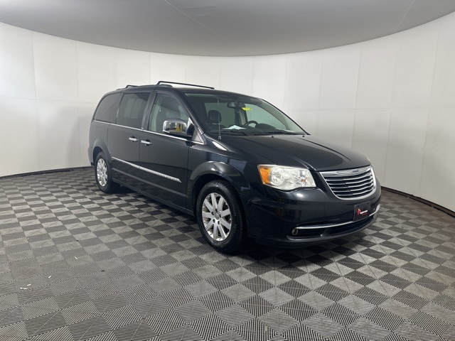 2012 Chrysler Town & Country Touring-L