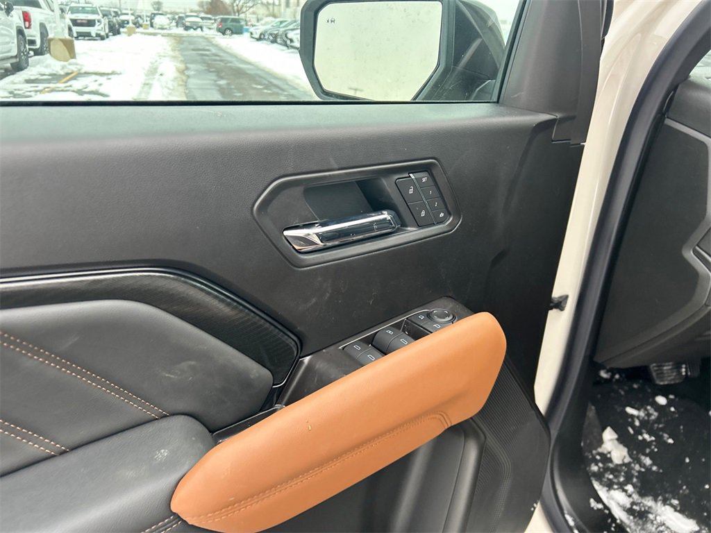 2026 GMC CANYON - Image 13