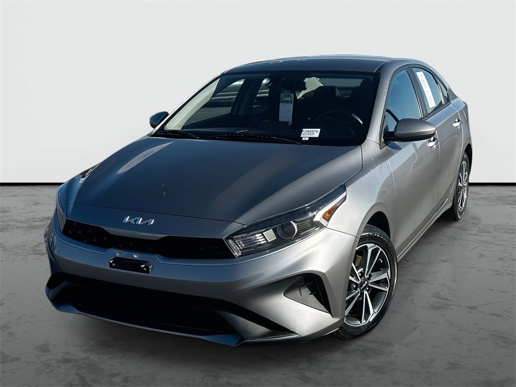 2023 Kia Forte LXS's photo