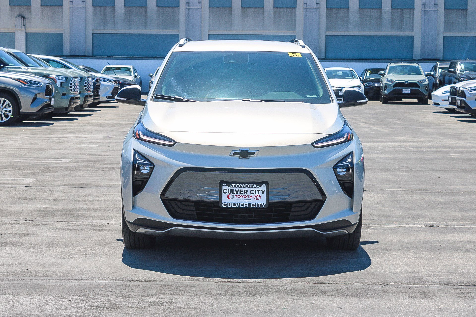 Used 2023 Chevrolet Bolt EUV LT with VIN 1G1FY6S09P4138201 for sale in Culver City, CA