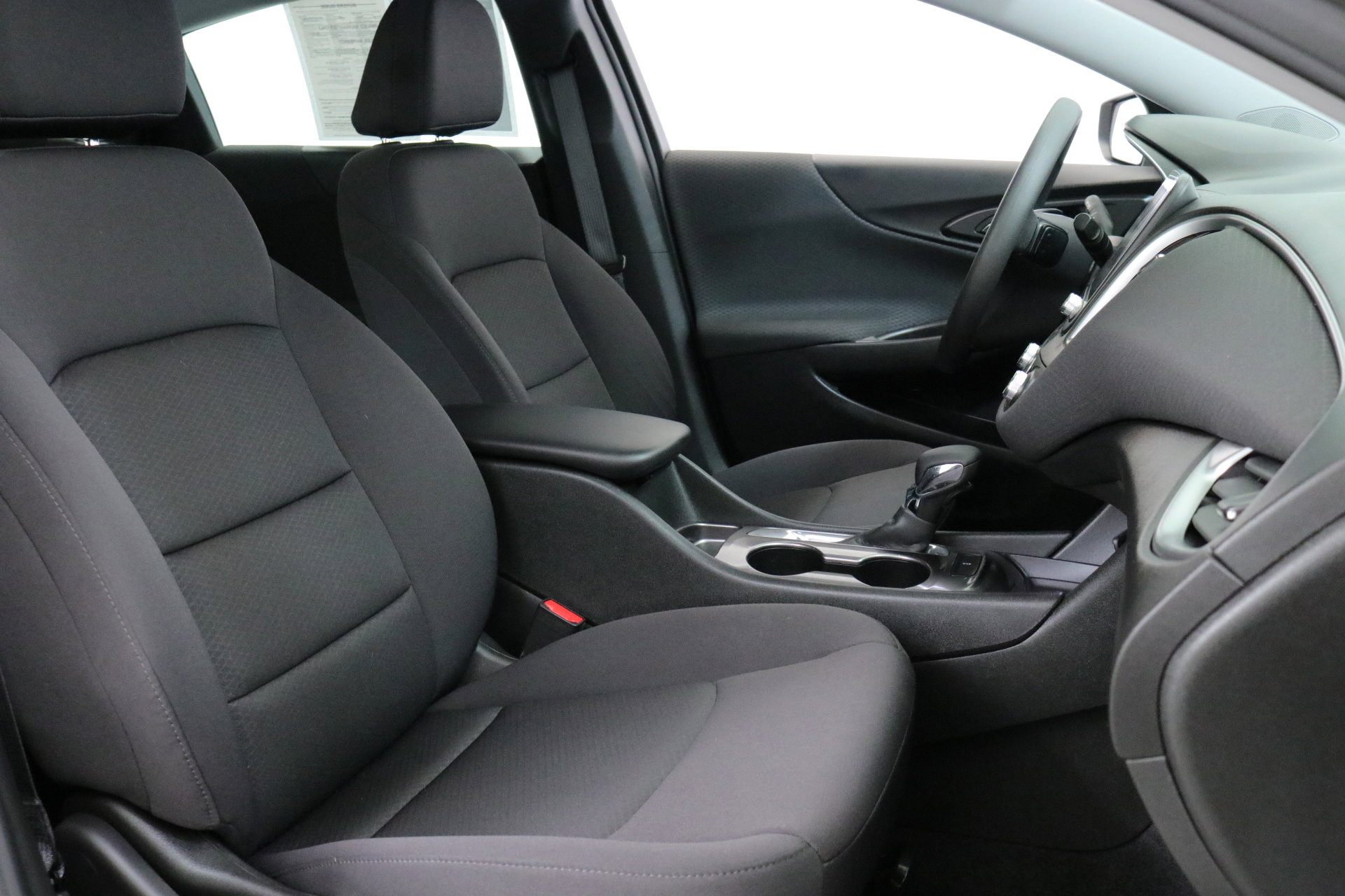 2022 Chevrolet Malibu LS photo 26