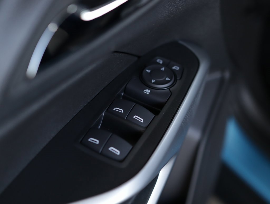 2025 Chevrolet Trax photo 21