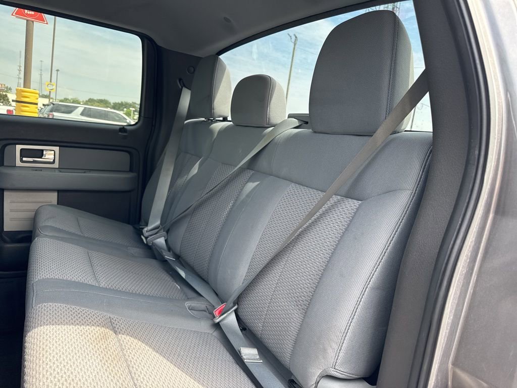 2011 Ford F-150 XLT photo 11