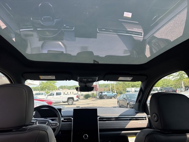 2025 Gmc Sierra EV Denali photo 24