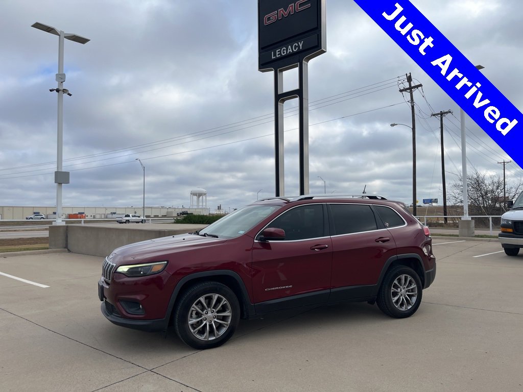 2021 Jeep Cherokee Latitude Lux's photo