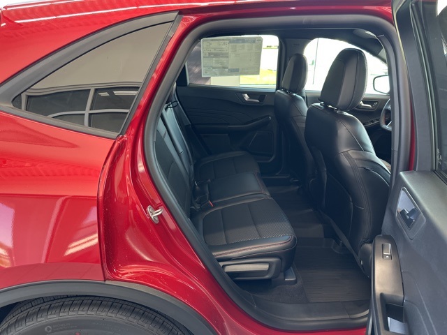 2025 Ford Escape ST-Line photo 28