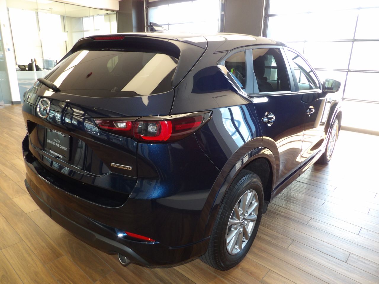 2024 Mazda CX-5 2.5 Select photo 6