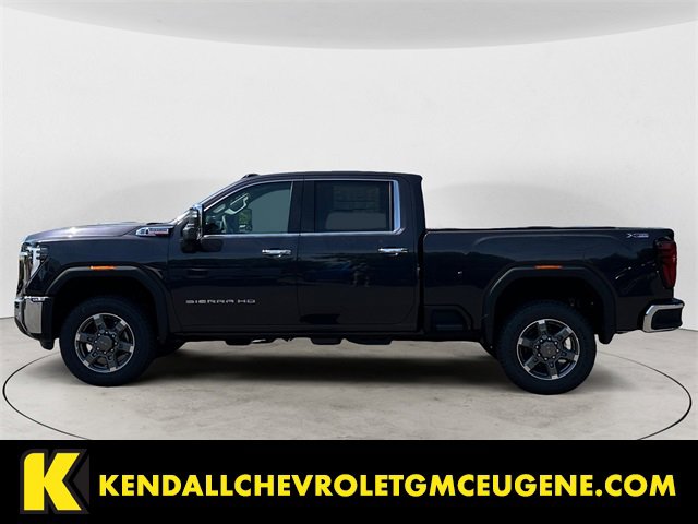 2025 Gmc Sierra 3500 HD SLT photo 2