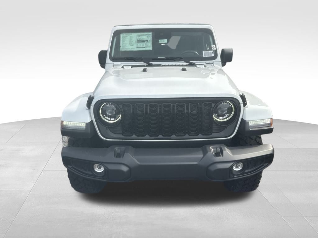 2025 Jeep Gladiator Willys photo 3