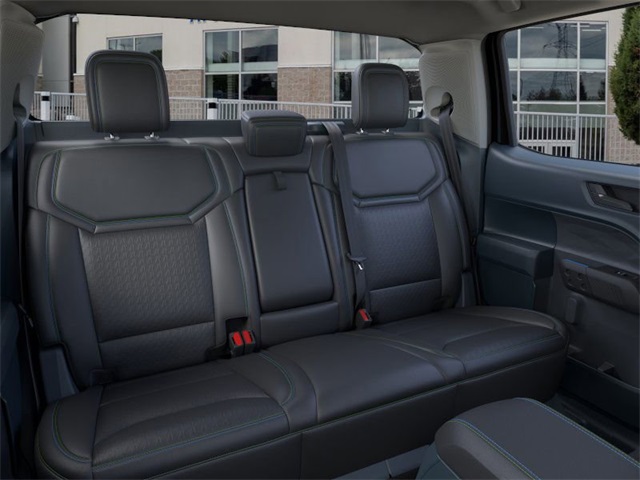 2025 Ford Maverick photo 9