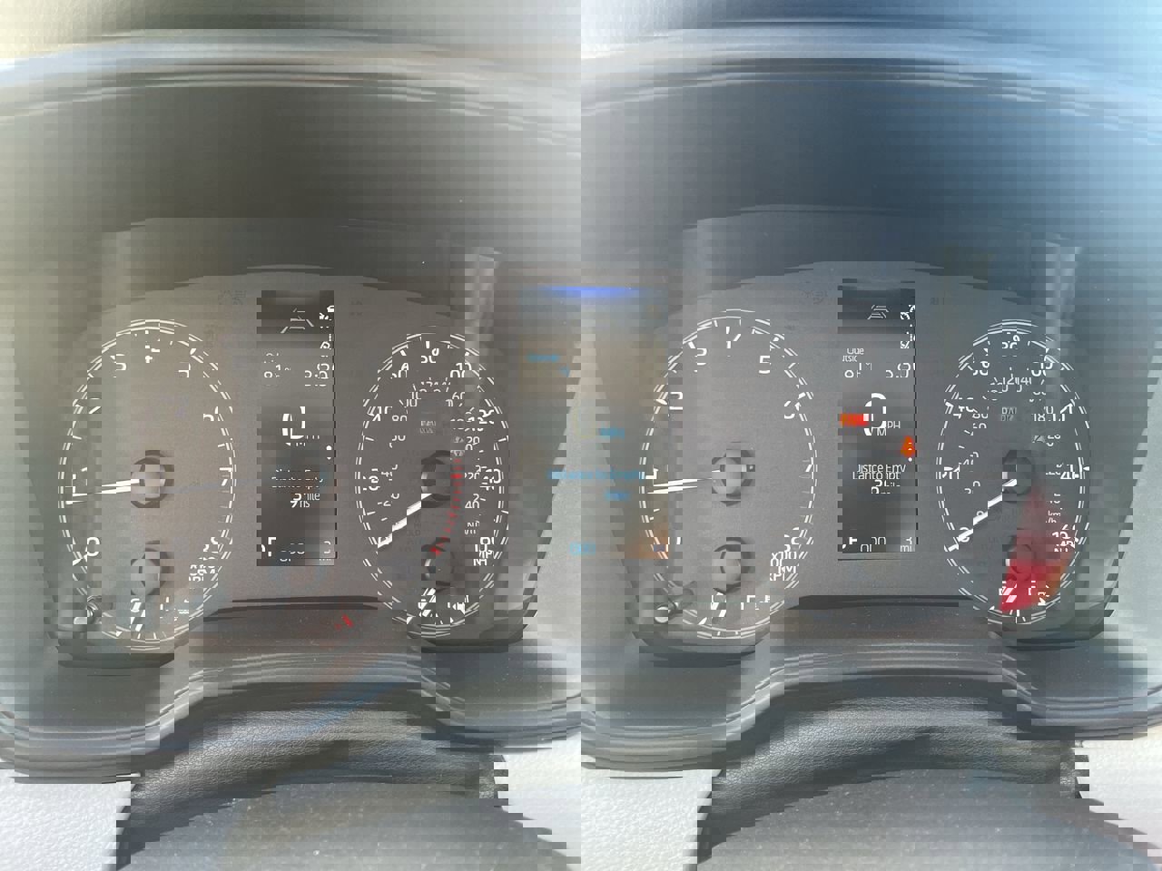 2025 Toyota Corolla LE photo 15