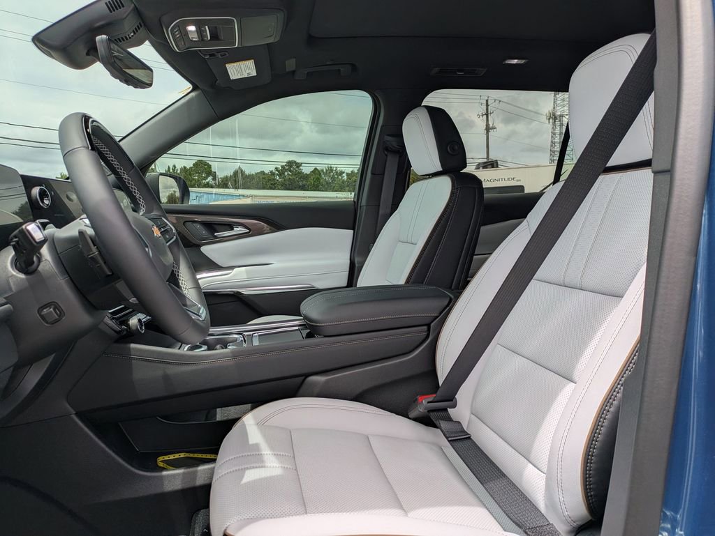 2026 Chevrolet Traverse High Country photo 11