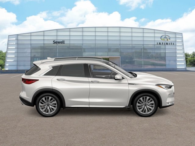 2025 Infiniti QX50 Luxe AWD photo 2