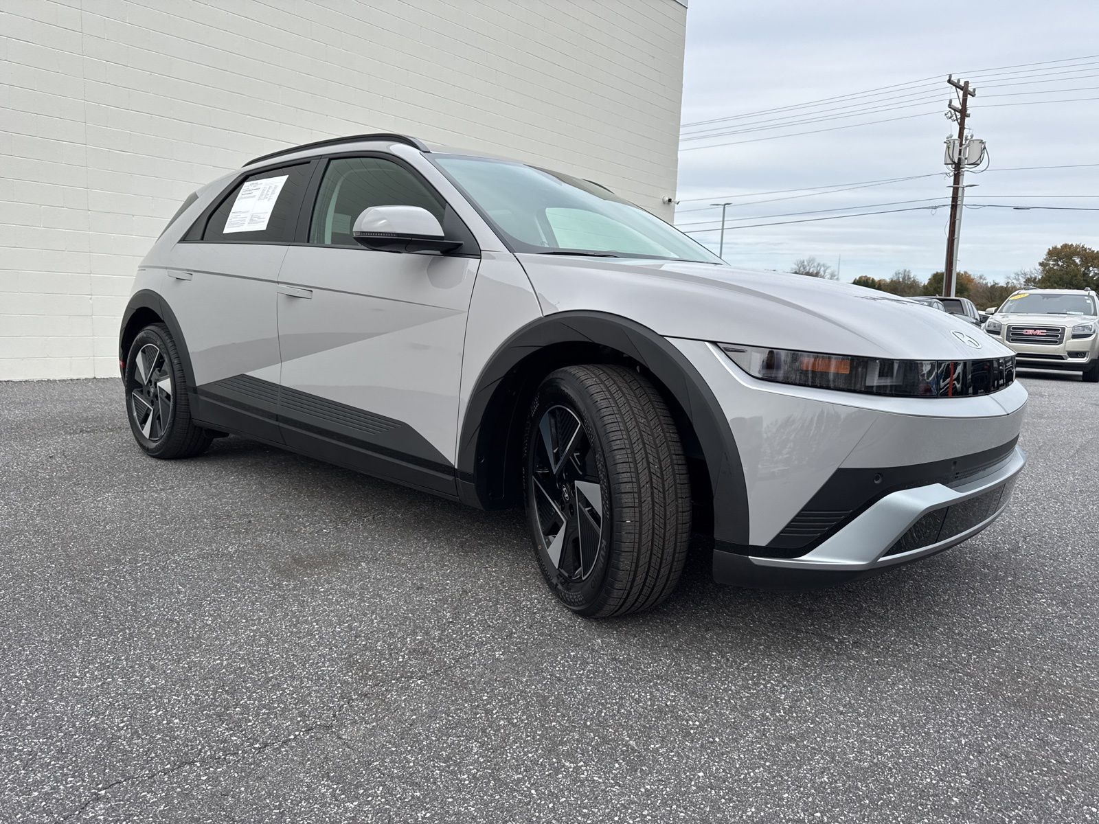 2025 Hyundai IONIQ 5 SEL