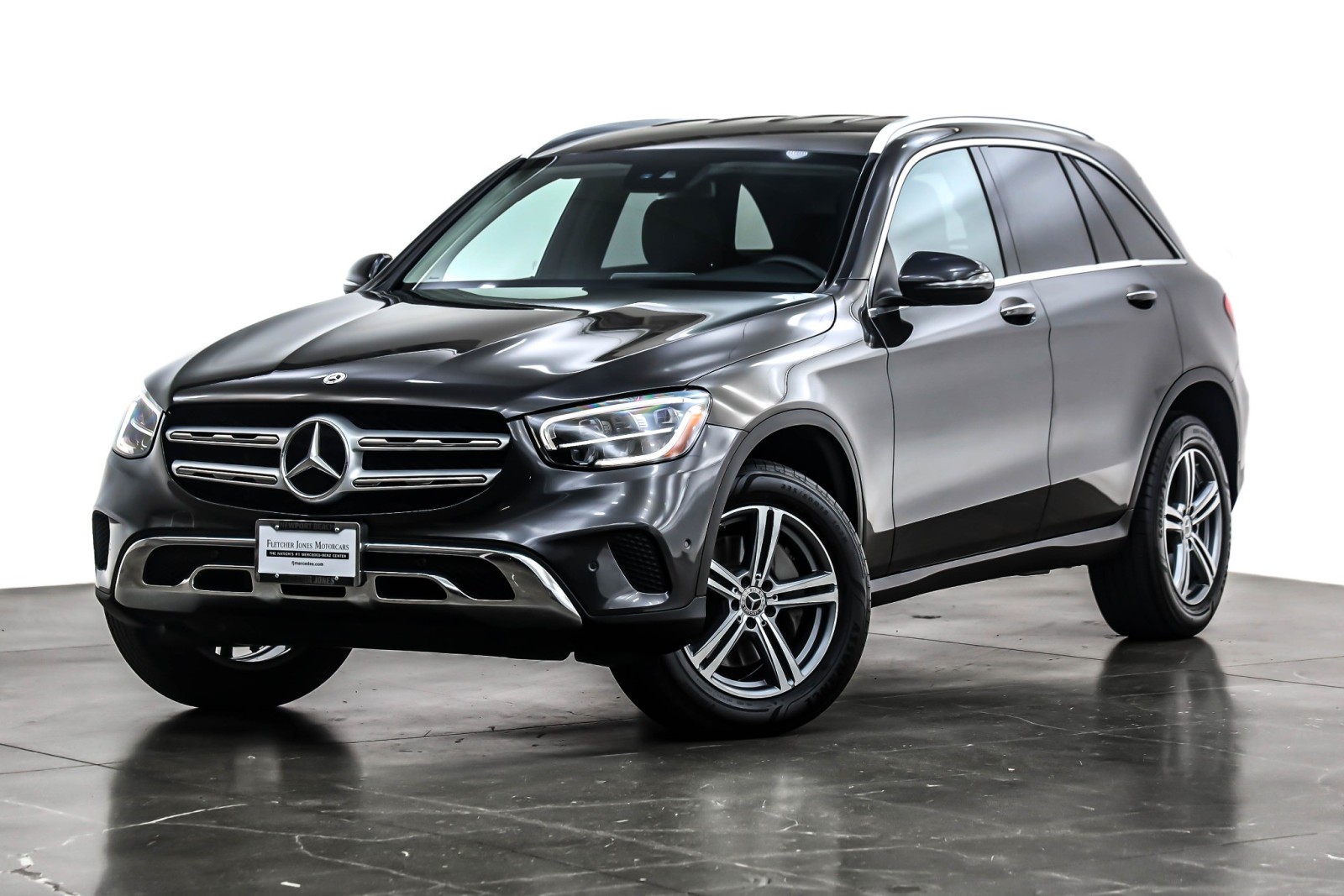 2022 Mercedes-Benz GLC GLC300's photo
