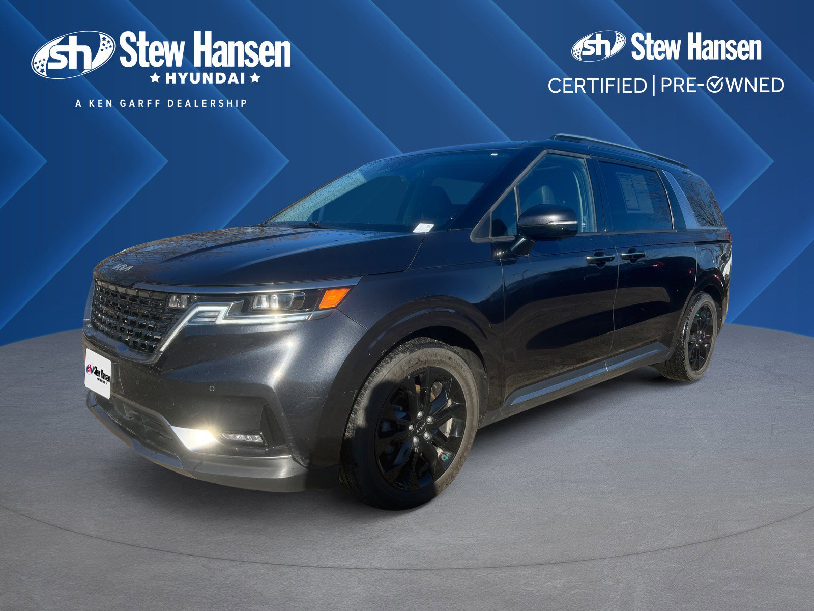 2023 Kia Carnival SX Prestige's photo