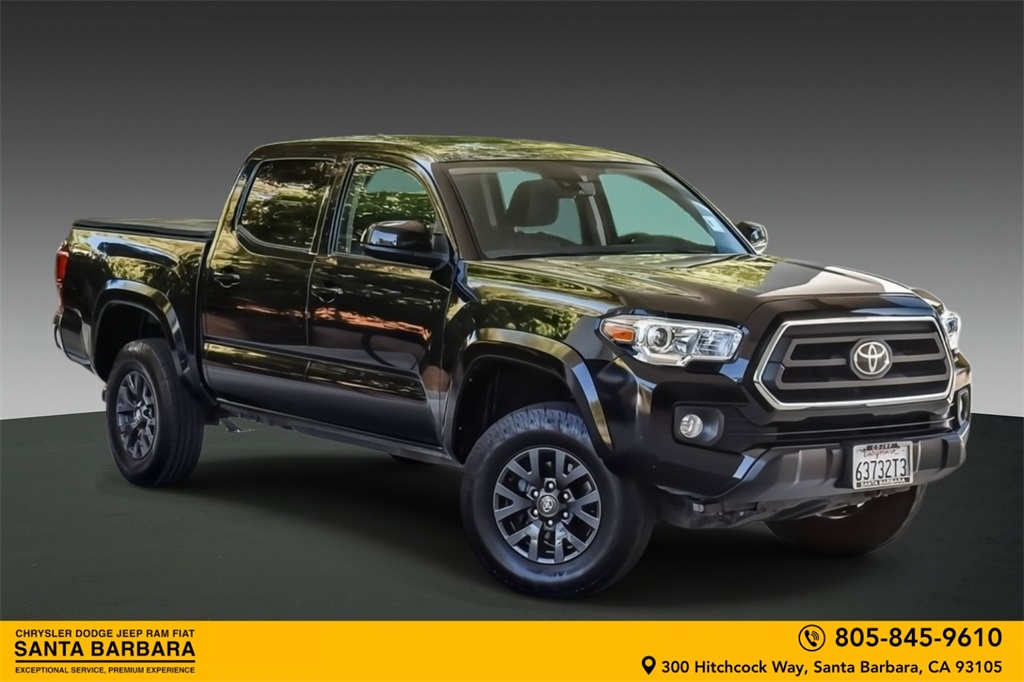 2023 Toyota Tacoma SR5's photo