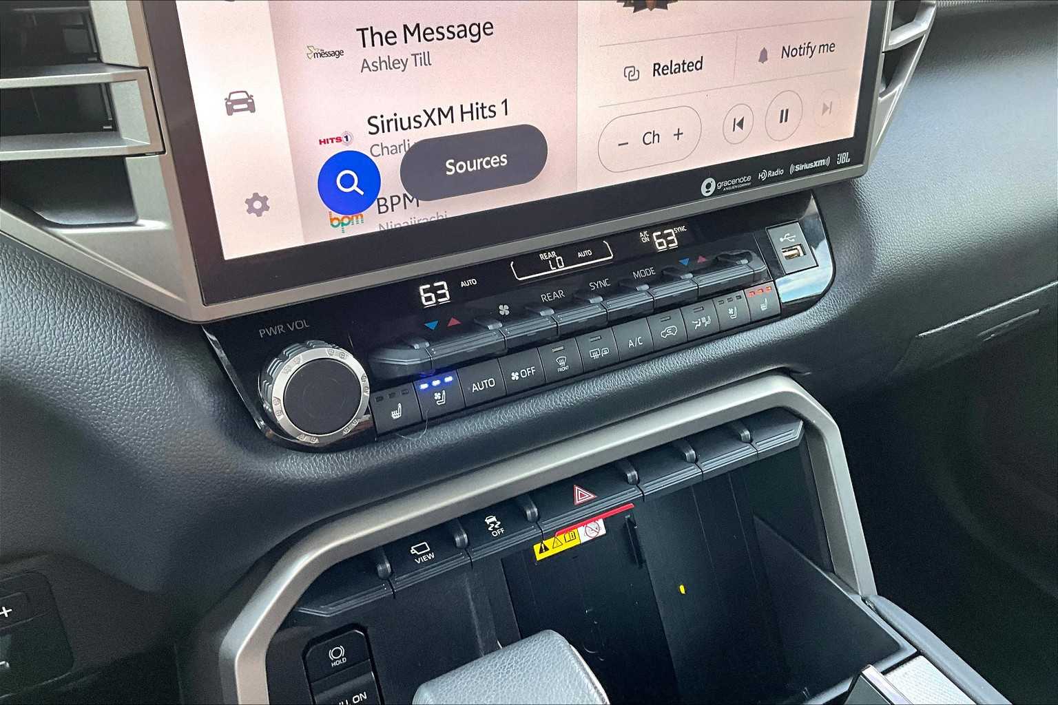 2024 Toyota Sequoia Limited photo 32