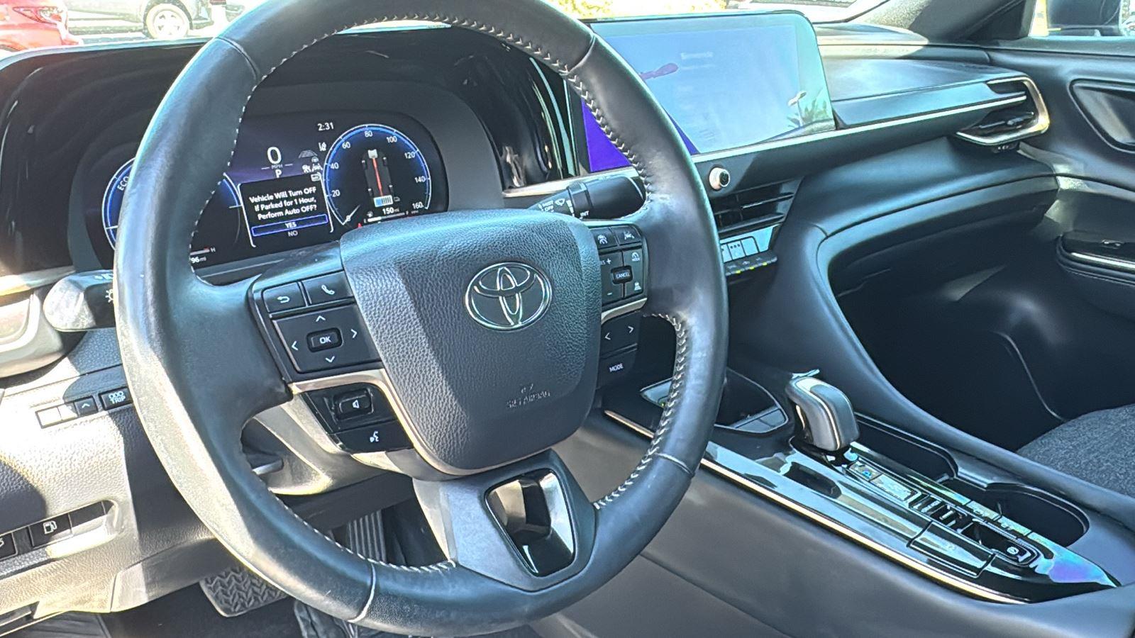 2024 Toyota Crown XLE photo 23