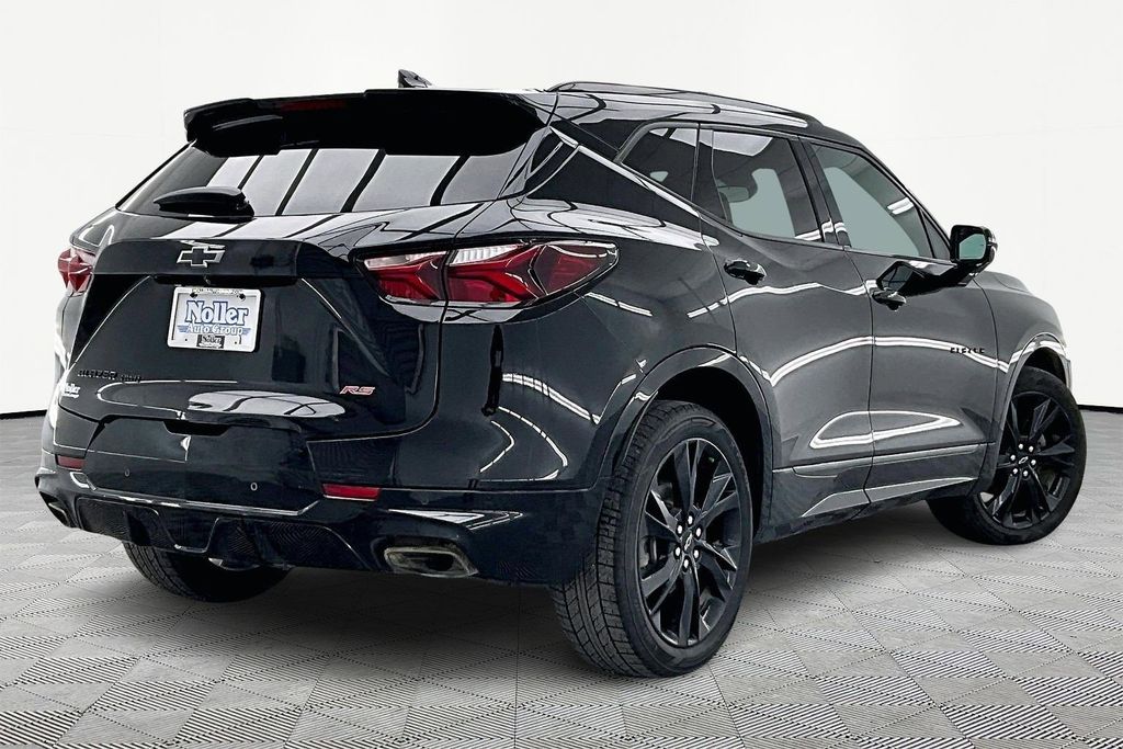 Used 2022 Chevrolet Blazer RS with VIN 3GNKBKRSXNS233863 for sale in Kansas City