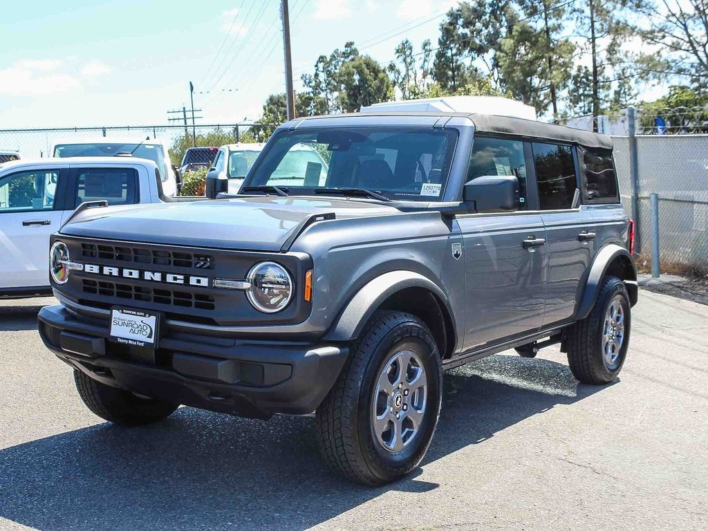 2025 Ford Bronco Big Bend photo 3