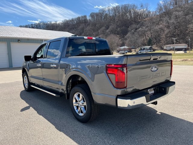 2025 Ford F-150 XLT photo 3