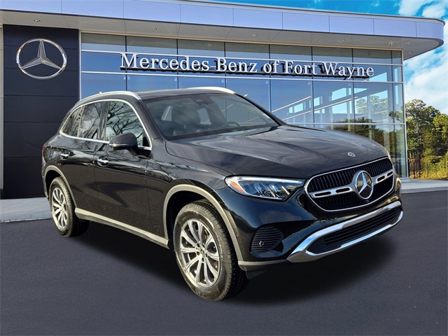 2023 Mercedes-Benz GLC GLC 300's photo