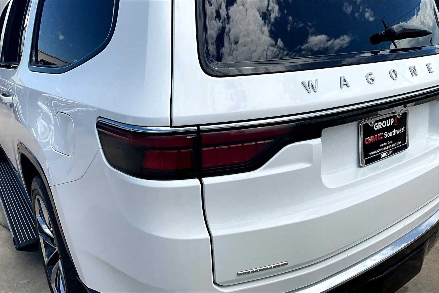 2023 Jeep Wagoneer Series III photo 27