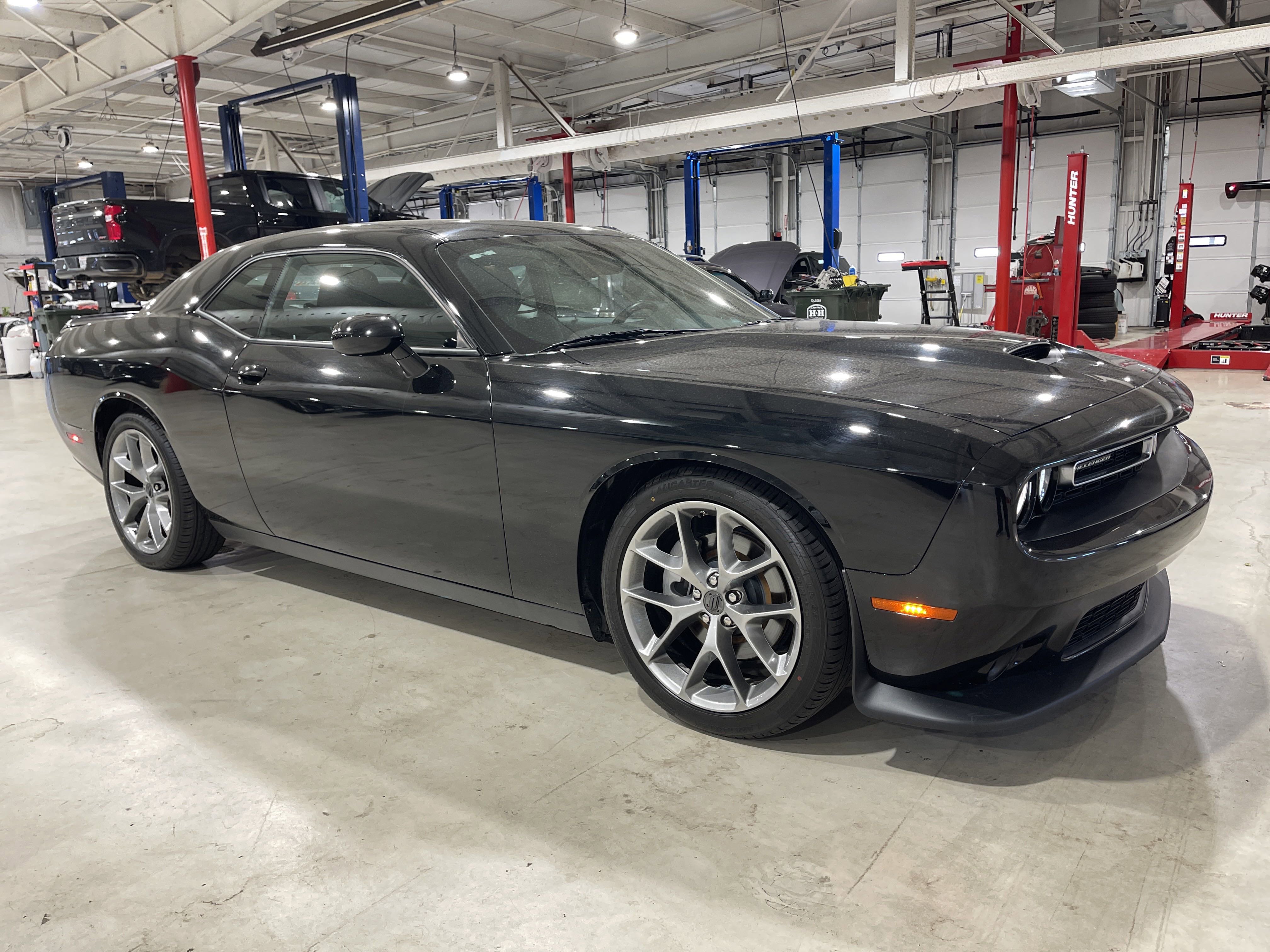 2022 Dodge Challenger GT photo 6