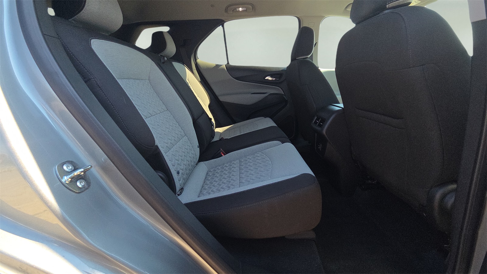 2023 Chevrolet Equinox LT photo 11